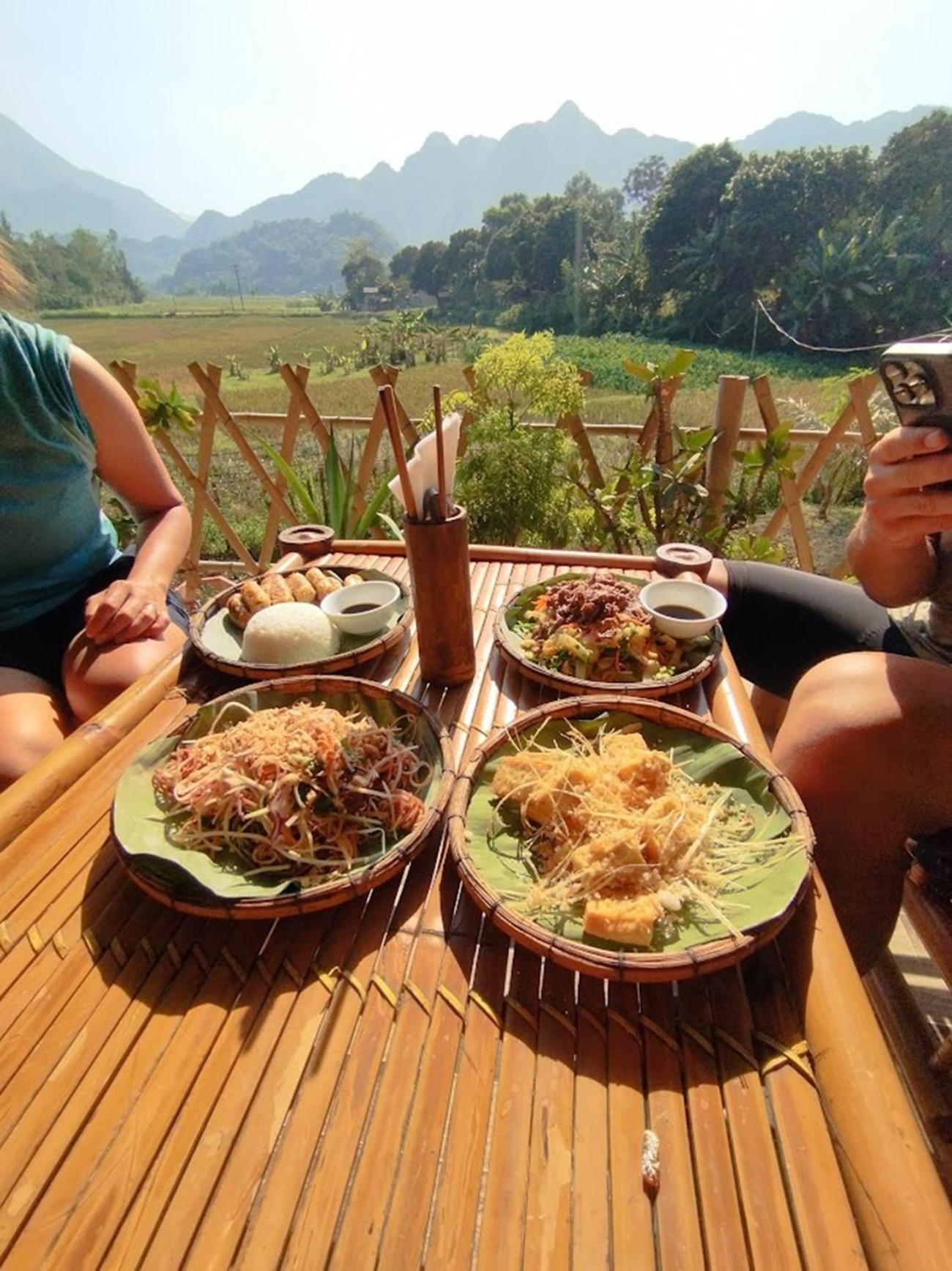 Meadow Mai Chau Homestay מראה חיצוני תמונה